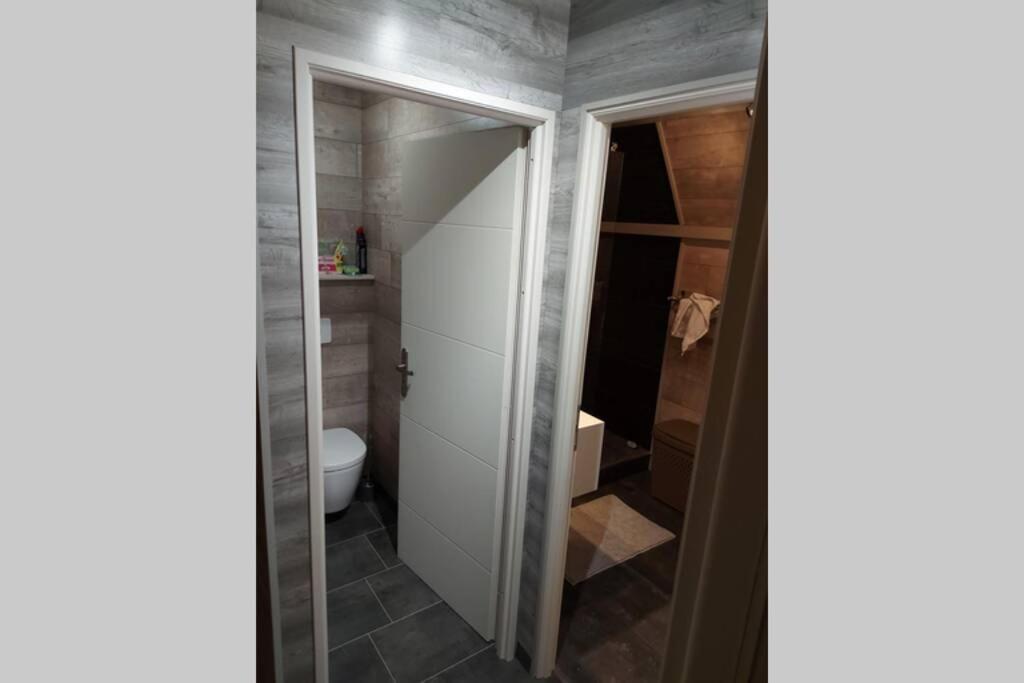 La Tranquillite Au Centre. Apartment Toulon-sur-Arroux Bagian luar foto