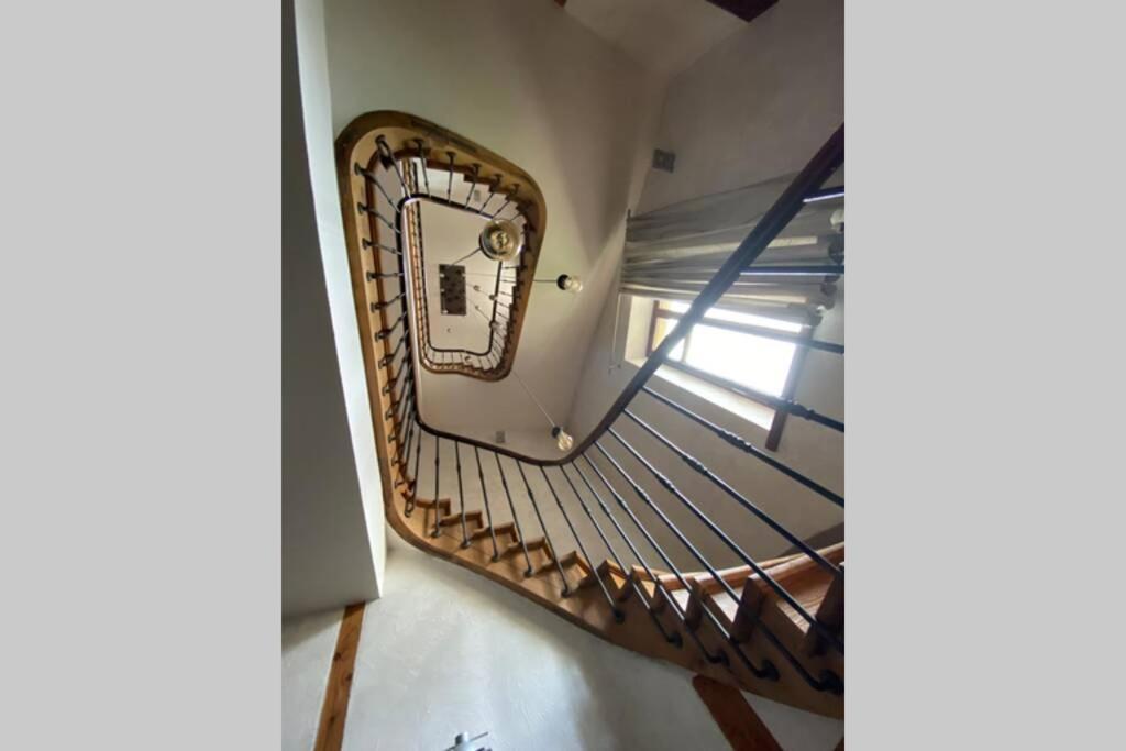 La Tranquillite Au Centre. Apartment Toulon-sur-Arroux Bagian luar foto