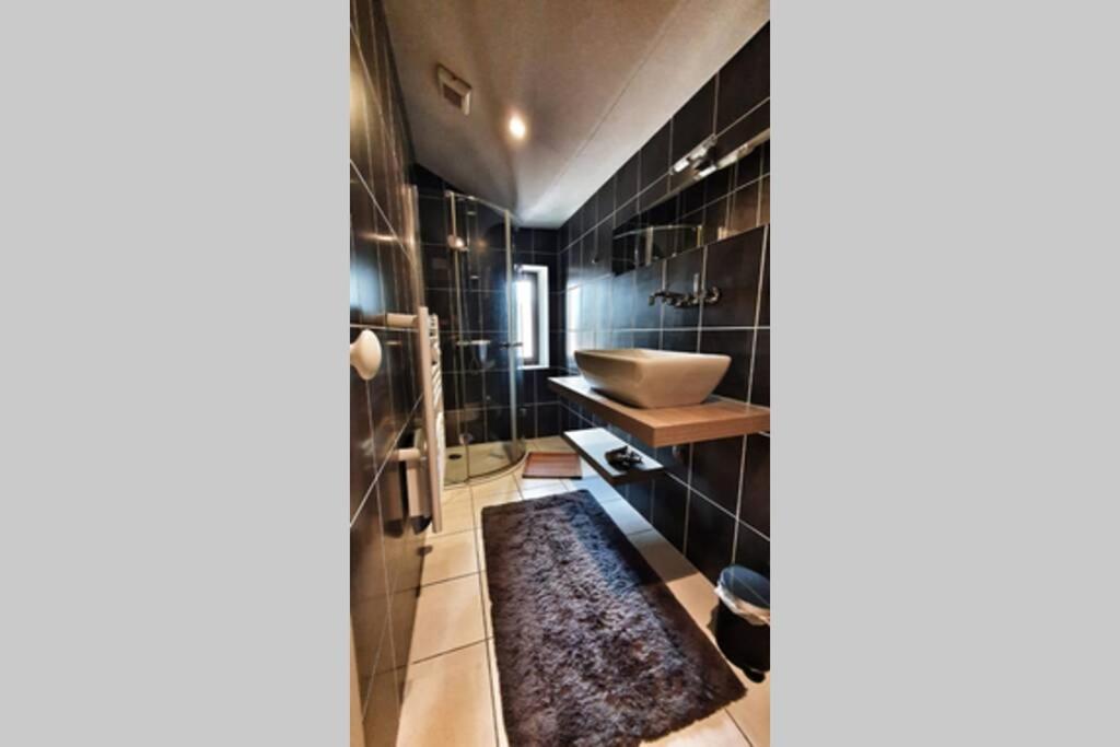 La Tranquillite Au Centre. Apartment Toulon-sur-Arroux Bagian luar foto